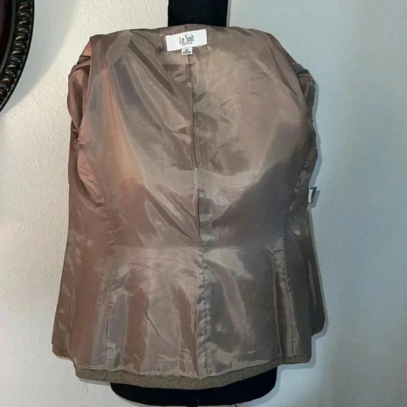 Le Suit Women’s Tan Tweed Blazer Jacket Size 6P - Picture 14 of 16